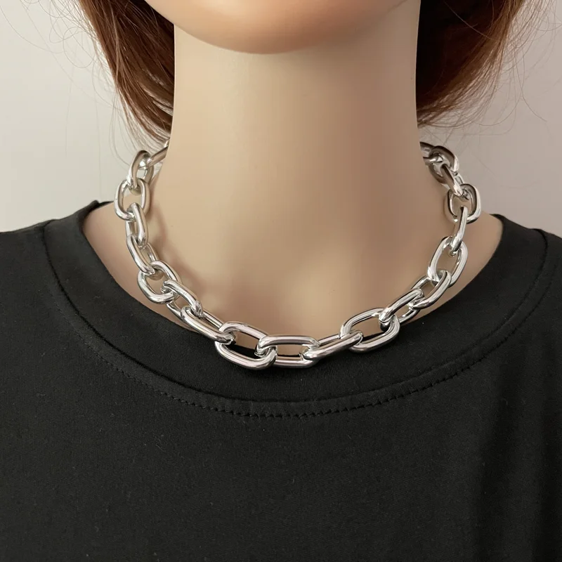 Chunky Chain Choker
